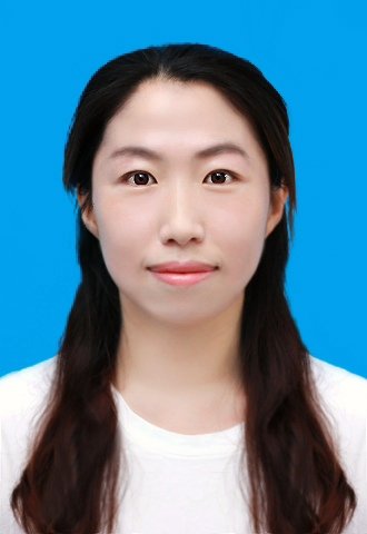 李月.jpg