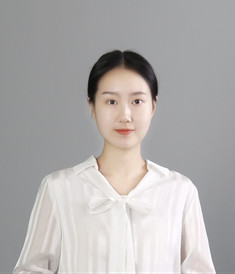 李佳_副本.jpg