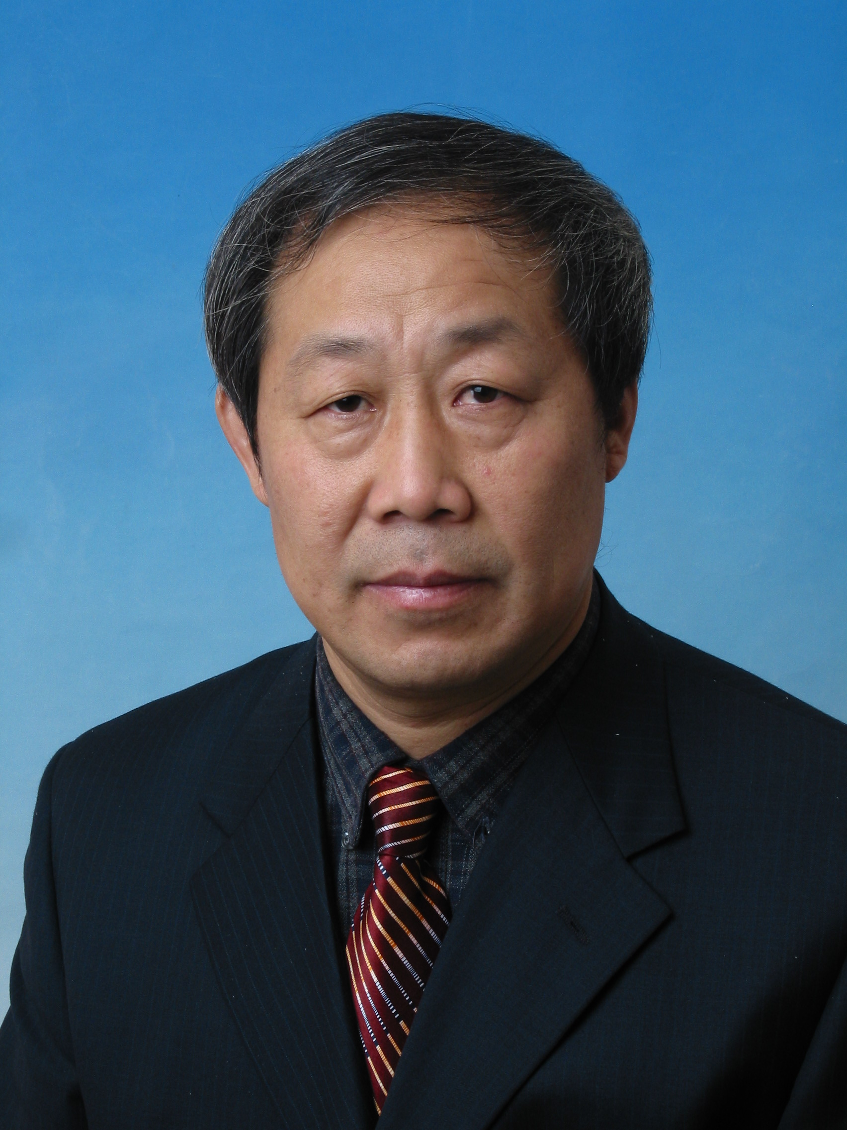 張毅