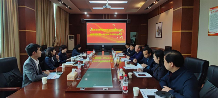 校企合作 聚力共贏 ——湖北億緯動力有限公司副總裁趙玲一行到我校洽談合作