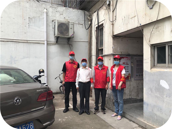 創(chuàng)城手記:我校志愿者參加北門社區(qū)創(chuàng)城迎省檢活動(dòng)