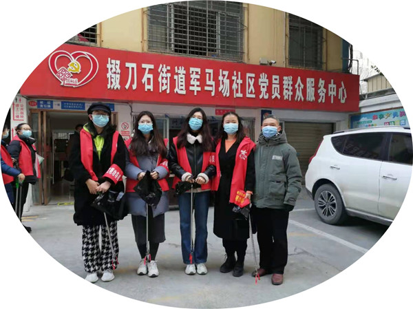 學(xué)院組隊(duì)參加軍馬場(chǎng)創(chuàng)城志愿服務(wù)活動(dòng)