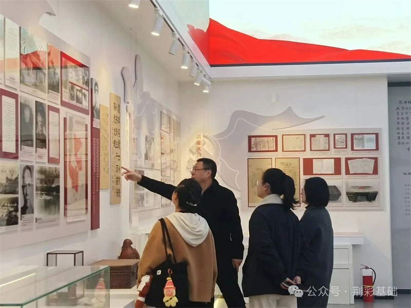 校館合作促發(fā)展，協(xié)同育人譜新篇——荊門職業(yè)學(xué)院師生走進(jìn)市檔案館開展調(diào)研